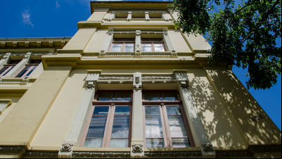 Ufrgs oportuniza a universitários vivenciar poesia e sensibilidade Ufrgs oportuniza a universitários vivenciar poesia e sensibilidade